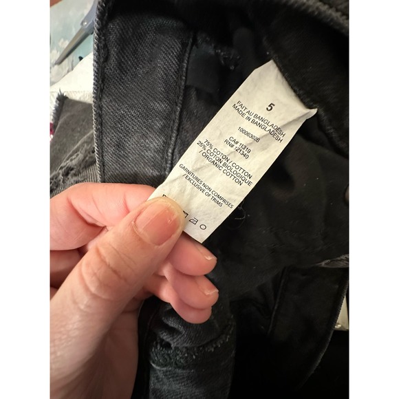 Garage Denim black distressed buttoned fringe shorts size 27 - Picture 4 of 10